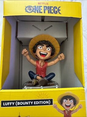 Netflix One Piece Luffy (Bounty Edition) Controller & Phone Holder EXGRO